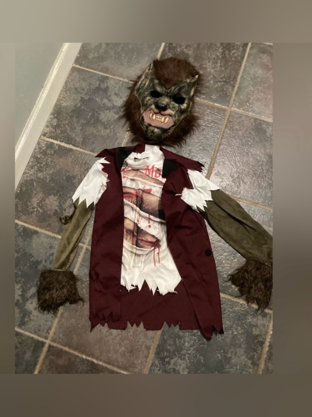 InCharacter Werewolf Costume. Five Piece Youth Size 8